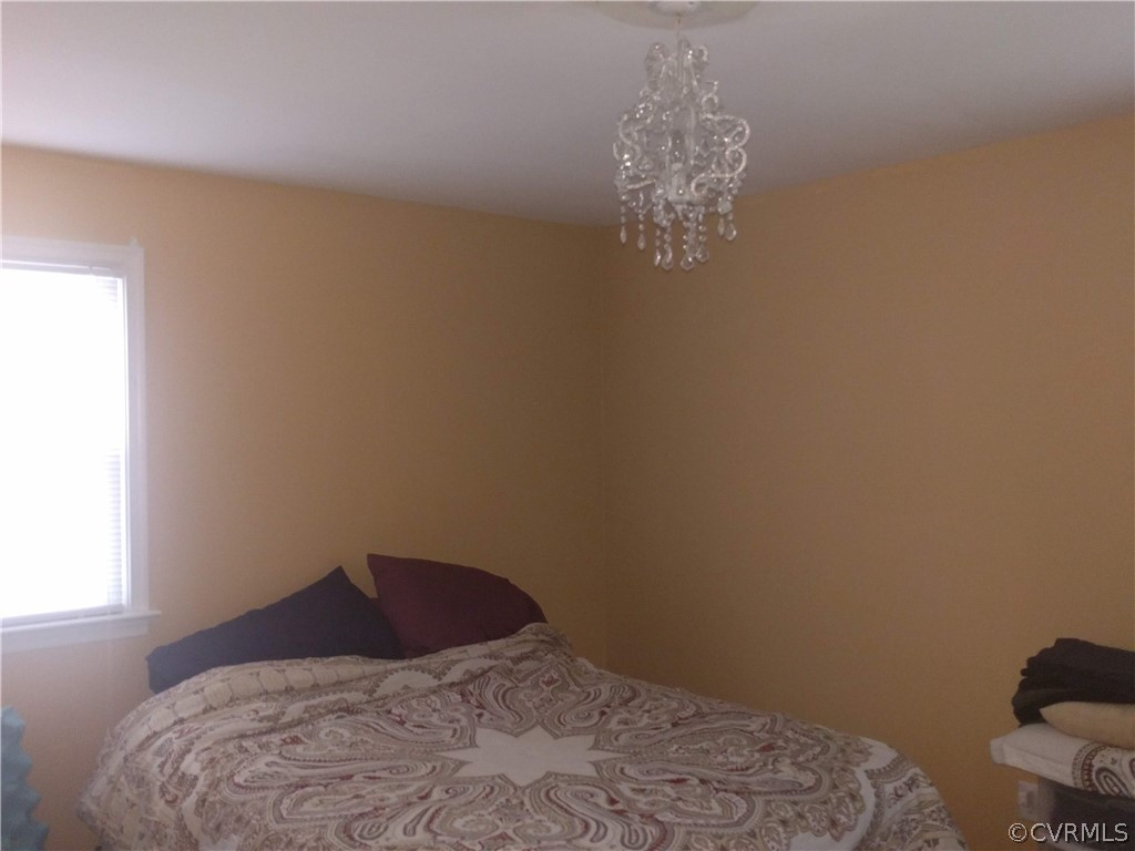 2323 Coxendale Road Chester, VA 23831 - Photo 11 of 18 Gallery Image 11