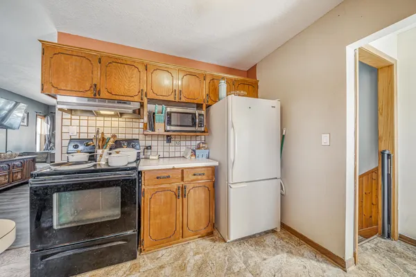 $180,000 | 198 McKinley Avenue, Clintonville, WI 54929