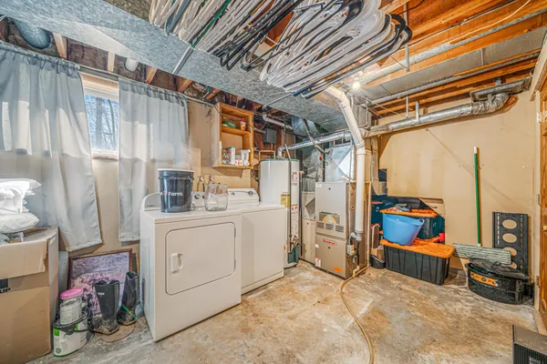 $180,000 | 198 McKinley Avenue, Clintonville, WI 54929