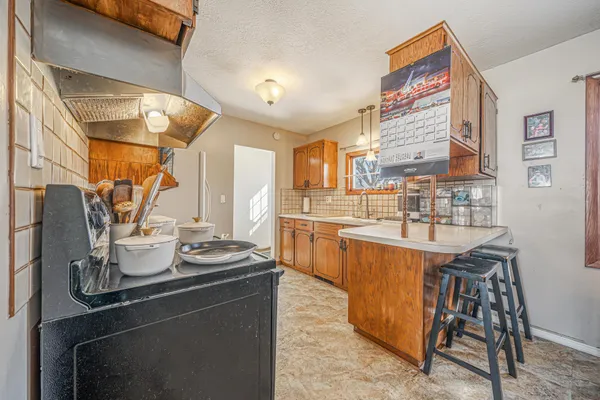 $180,000 | 198 McKinley Avenue, Clintonville, WI 54929