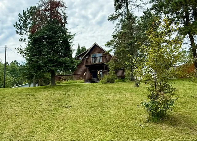 $284,900 | 6592 Dewey Point Road, Chisholm, MN 55719