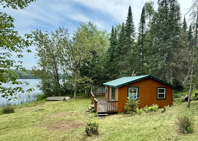 $284,900 | 6592 Dewey Point Road, Chisholm, MN 55719