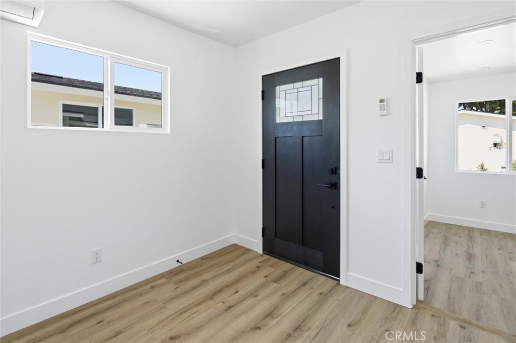 12138 Wright Road Lynwood, CA 90262 - Photo 6 of 54