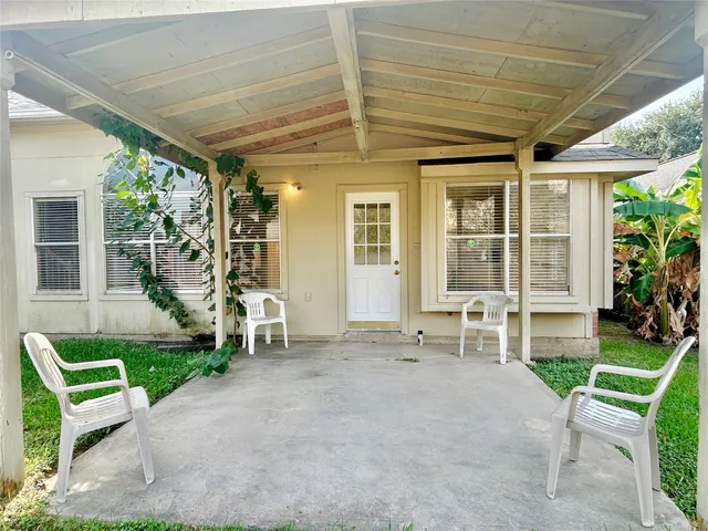 $2,550 | 12422 Glenleigh Drive, Houston, TX 77014