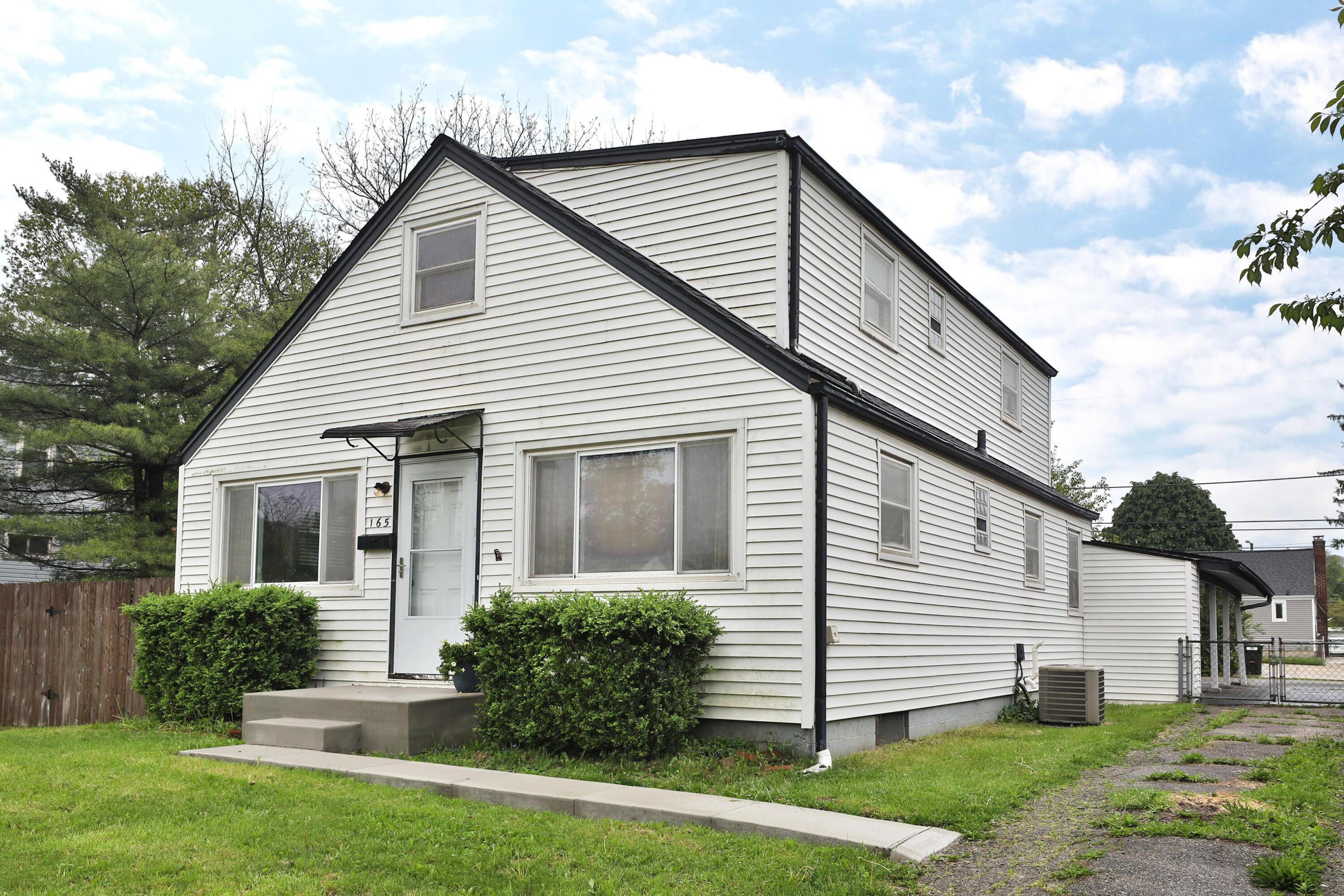 165 Morse Road Columbus, OH 43214 - Photo 2 of 35