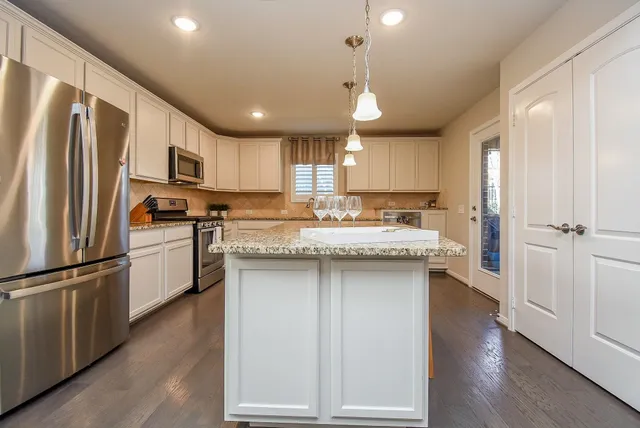 $330,000 | 3018 Persimmon Grove, Richmond, TX 77469