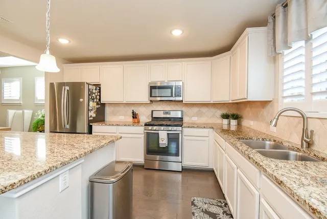 $330,000 | 3018 Persimmon Grove, Richmond, TX 77469