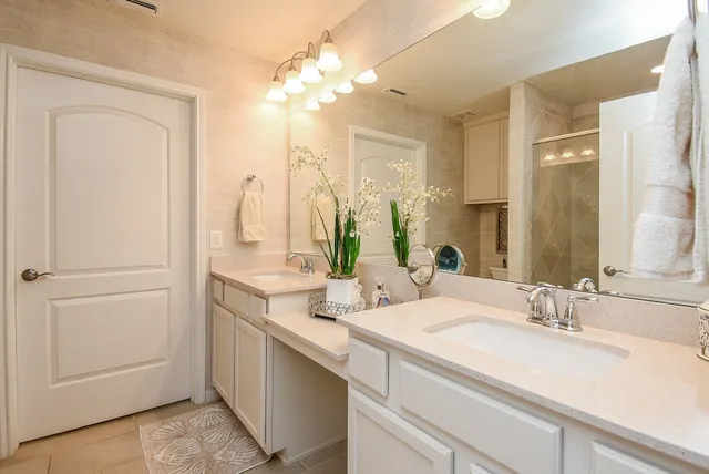 $330,000 | 3018 Persimmon Grove, Richmond, TX 77469