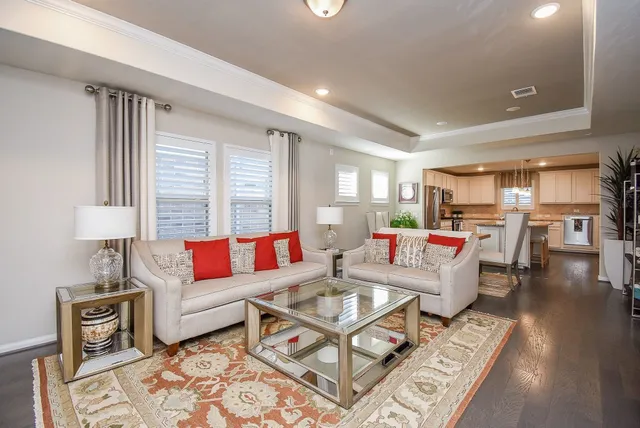 $330,000 | 3018 Persimmon Grove, Richmond, TX 77469