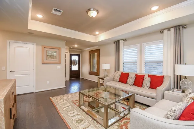 $330,000 | 3018 Persimmon Grove, Richmond, TX 77469