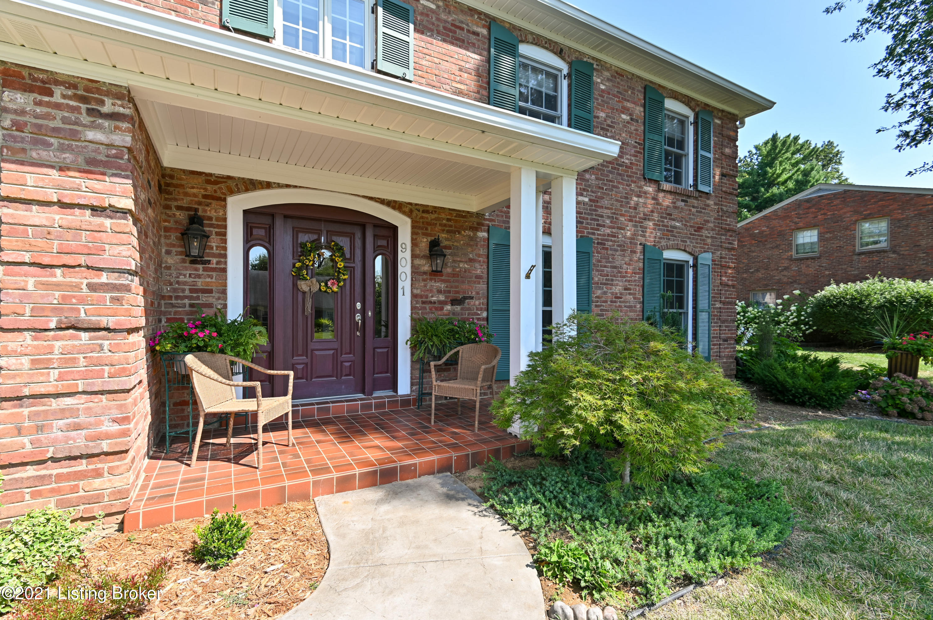 9001 Cardiff Road Louisville, KY 40242 - Photo 3 of 40 008 - 20210812 4275