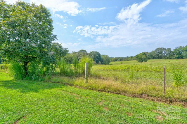 $325,000 | 0 Casar-Belwood Road, Lawndale, NC 28090