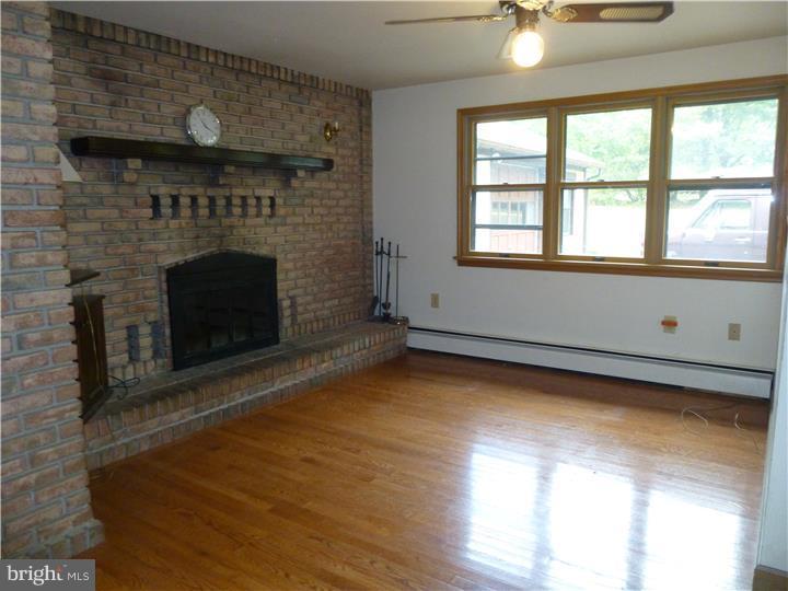 424 Callowhill Road Chalfont, PA 18914 - Photo 16 of 25 Gallery Image 16