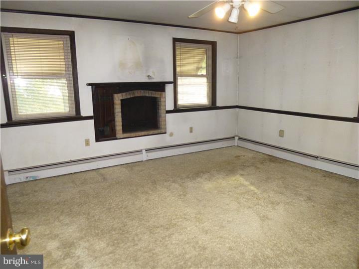 424 Callowhill Road Chalfont, PA 18914 - Photo 17 of 25 Gallery Image 17