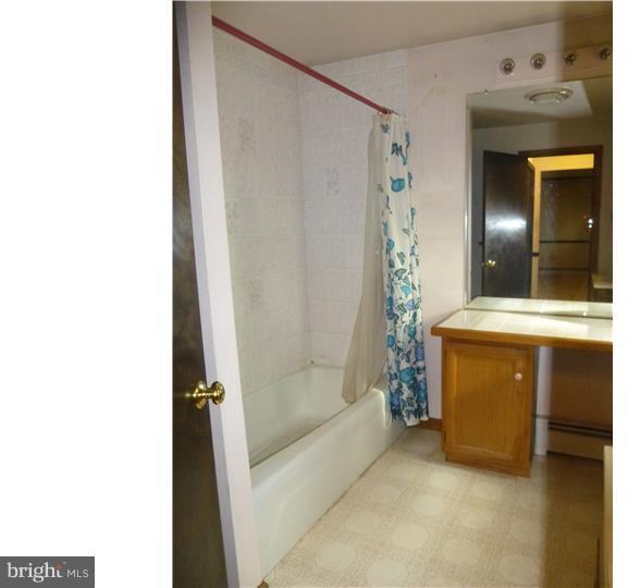 424 Callowhill Road Chalfont, PA 18914 - Photo 18 of 25 Gallery Image 18