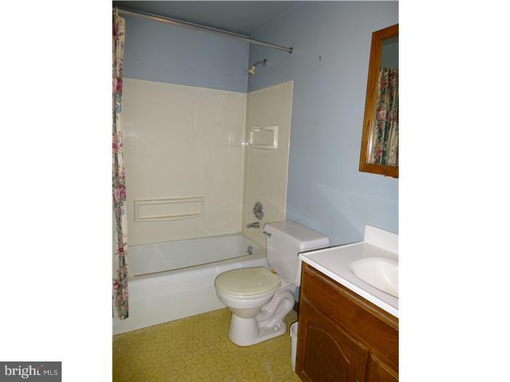 424 Callowhill Road Chalfont, PA 18914 - Photo 20 of 25 Gallery Image 20