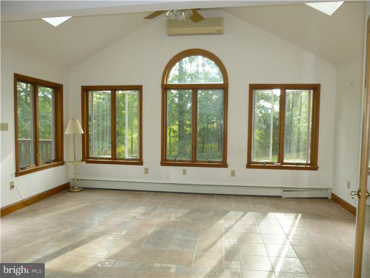 424 Callowhill Road Chalfont, PA 18914 - Photo 21 of 25 Gallery Image 21