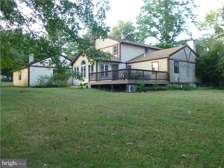 424 Callowhill Road Chalfont, PA 18914 - Photo 6 of 25 Gallery Image 6