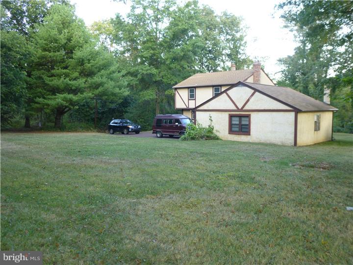 424 Callowhill Road Chalfont, PA 18914 - Photo 9 of 25 Gallery Image 9