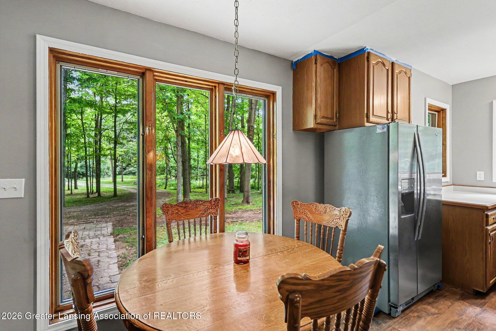 5570 West Stoll Road Lansing, MI 48906 - Photo 6 of 28 020_file_3814