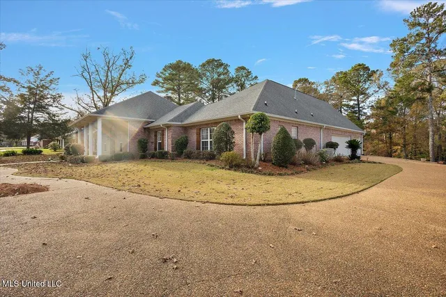 $394,500 | 1500 Davis Road, Terry, MS 39170