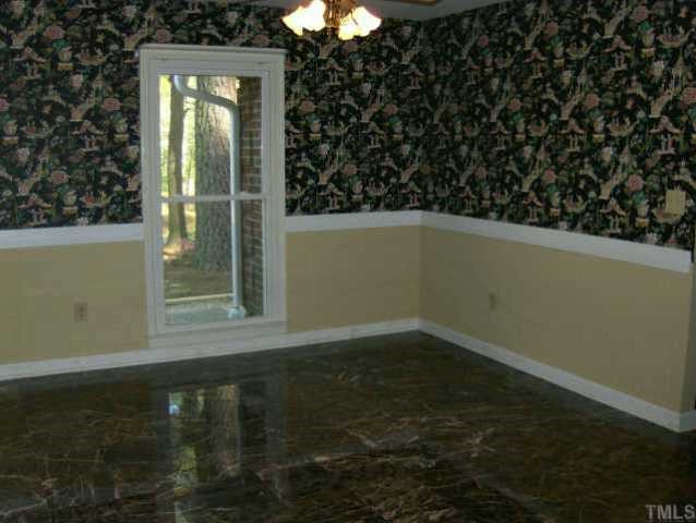 120 Singleton Street Raleigh, NC 27606 - Photo 5 of 12 a view of a small space