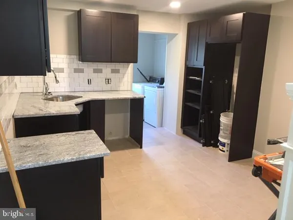 $1,800 | 6 West 1st Avenue, Conshohocken, PA 19428