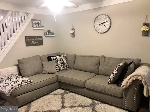 $1,800 | 6 West 1st Avenue, Conshohocken, PA 19428
