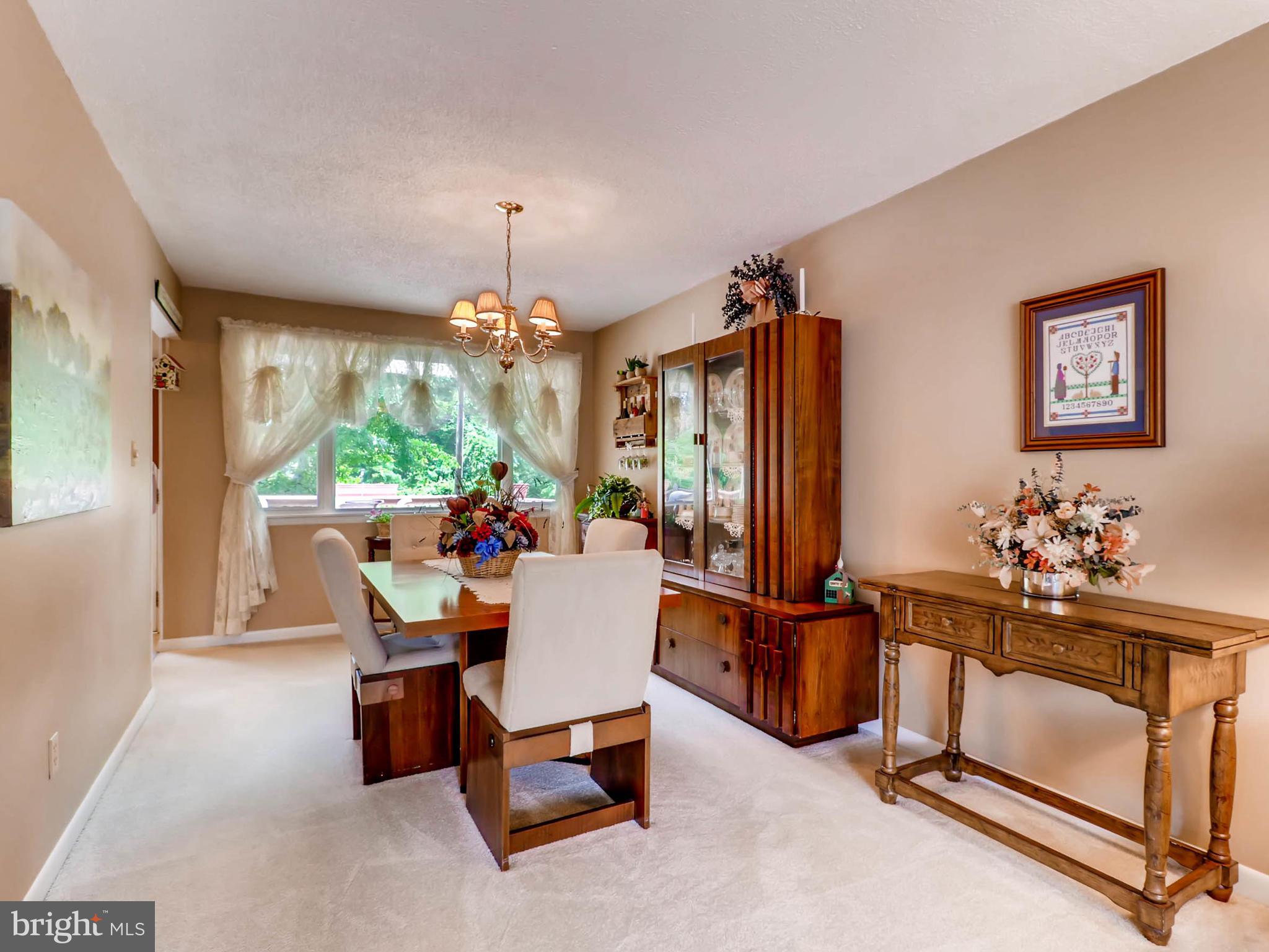 9603 Trepid Road Baltimore, MD 21236 - Photo 7 of 30 Dining Room
