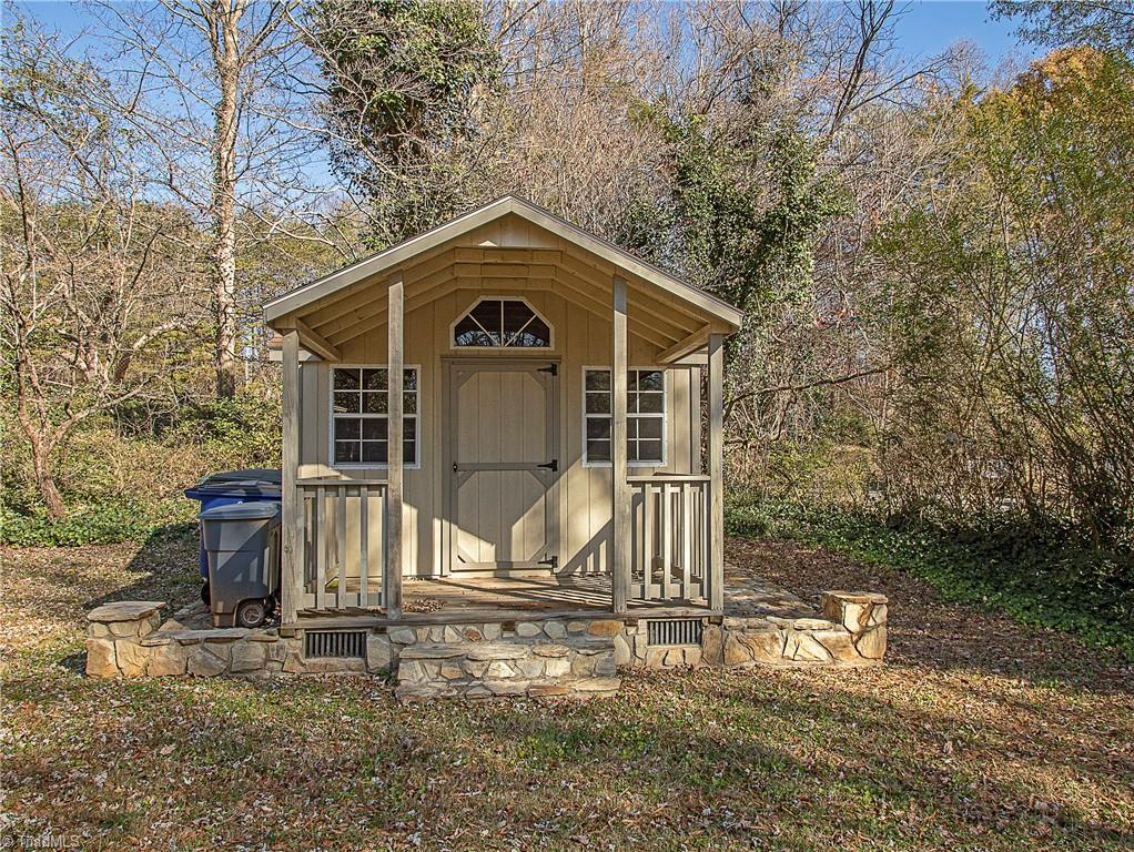 158 Surtees Road Winston-Salem, NC 27104 - Photo 20 of 20 Gallery Image 20