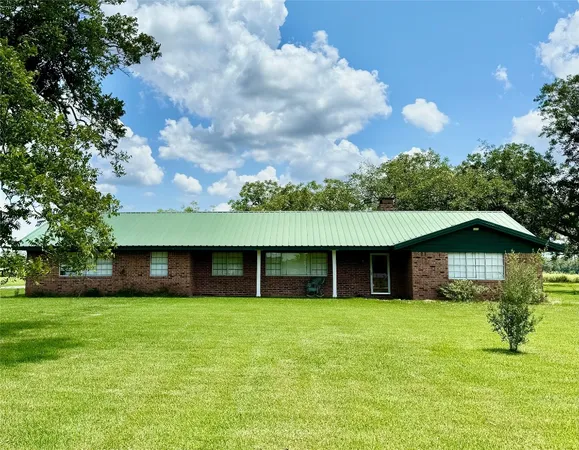 $399,000 | 9264 Farm To Market Road 1728, Boling, TX 77420
