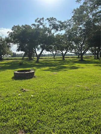 $399,000 | 9264 Farm To Market Road 1728, Boling, TX 77420