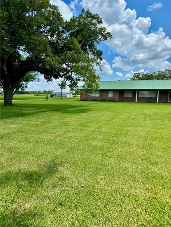 $399,000 | 9264 Farm To Market Road 1728, Boling, TX 77420