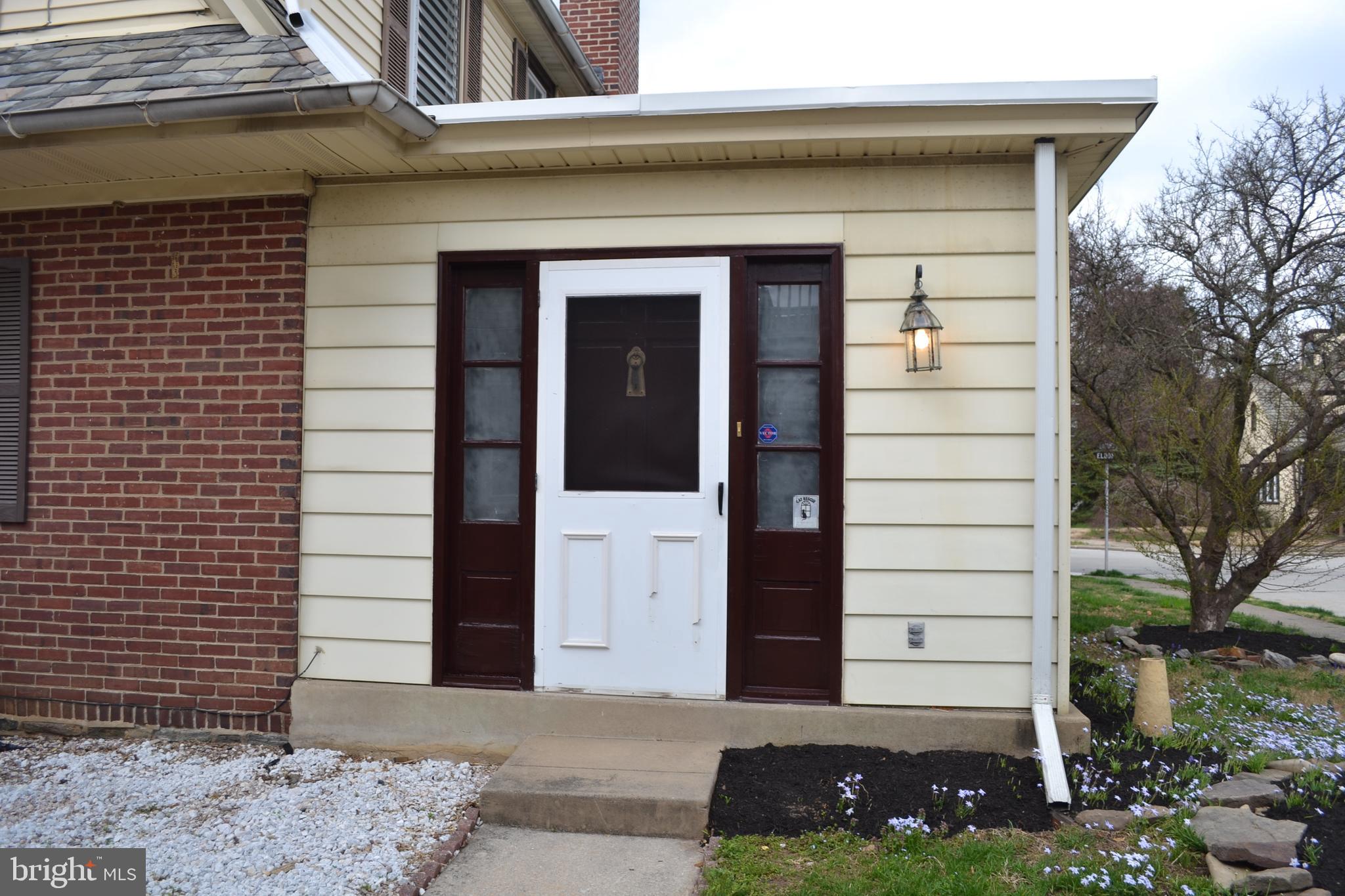 103 Gladstone Road Lansdowne, PA 19050 - Photo 2 of 34 Front Entrance