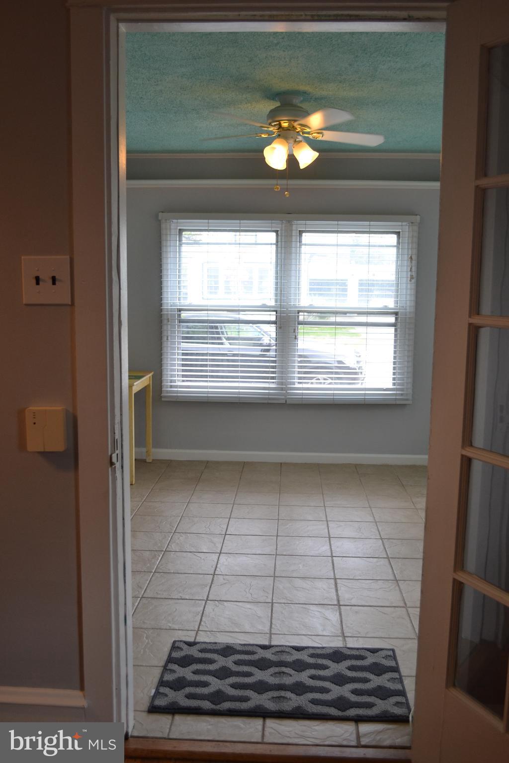 103 Gladstone Road Lansdowne, PA 19050 - Photo 3 of 34