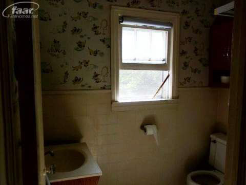 9602 Bray Road Millington, MI 48746 - Photo 9 of 13 20375048-8.JPG