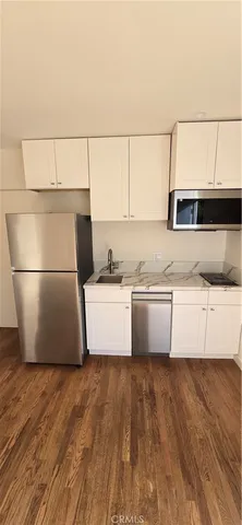 $2,895 | 2756 Locksley Place, Los Angeles, CA 90039