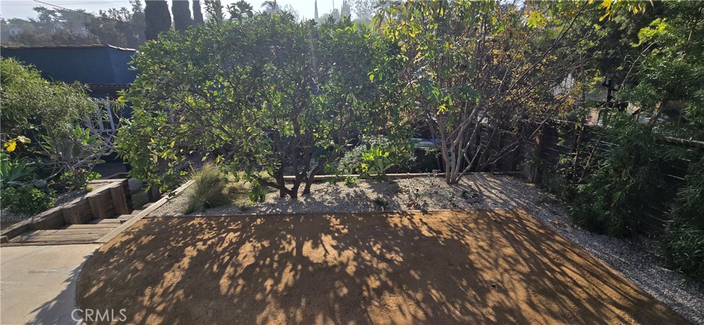 2756 Locksley Place Los Angeles, CA 90039 - Photo 8 of 15