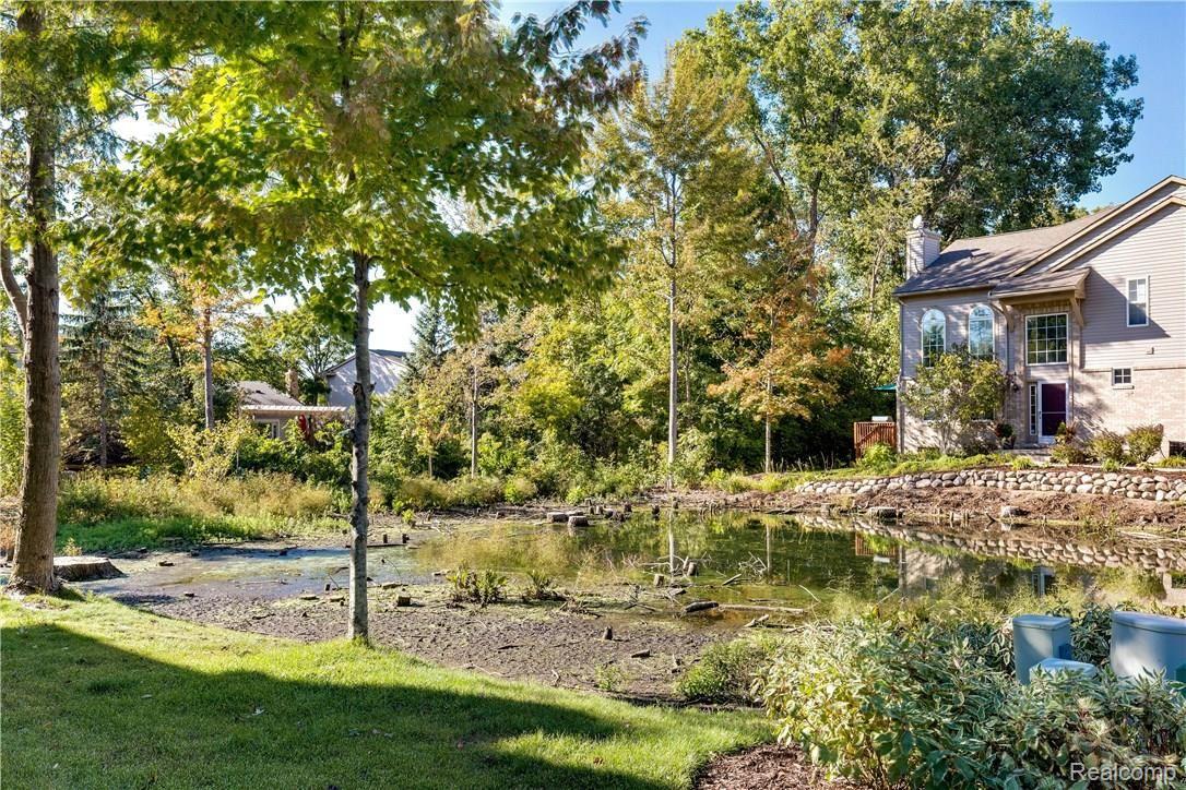 41844 Glade Road Canton, MI 48187 - Photo 23 of 23 41844 Glade Canton MI 48188-print-030-26-Common Area Pond View-4200x2800-300dpi.jpg