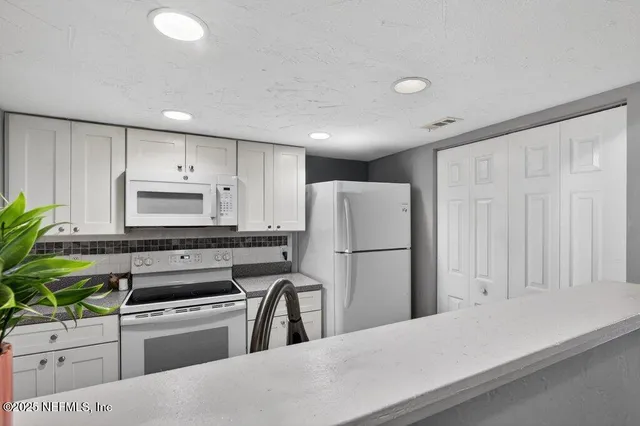 $236,000 | 1201 Mayport Landing Circle, Jacksonville, FL 32233