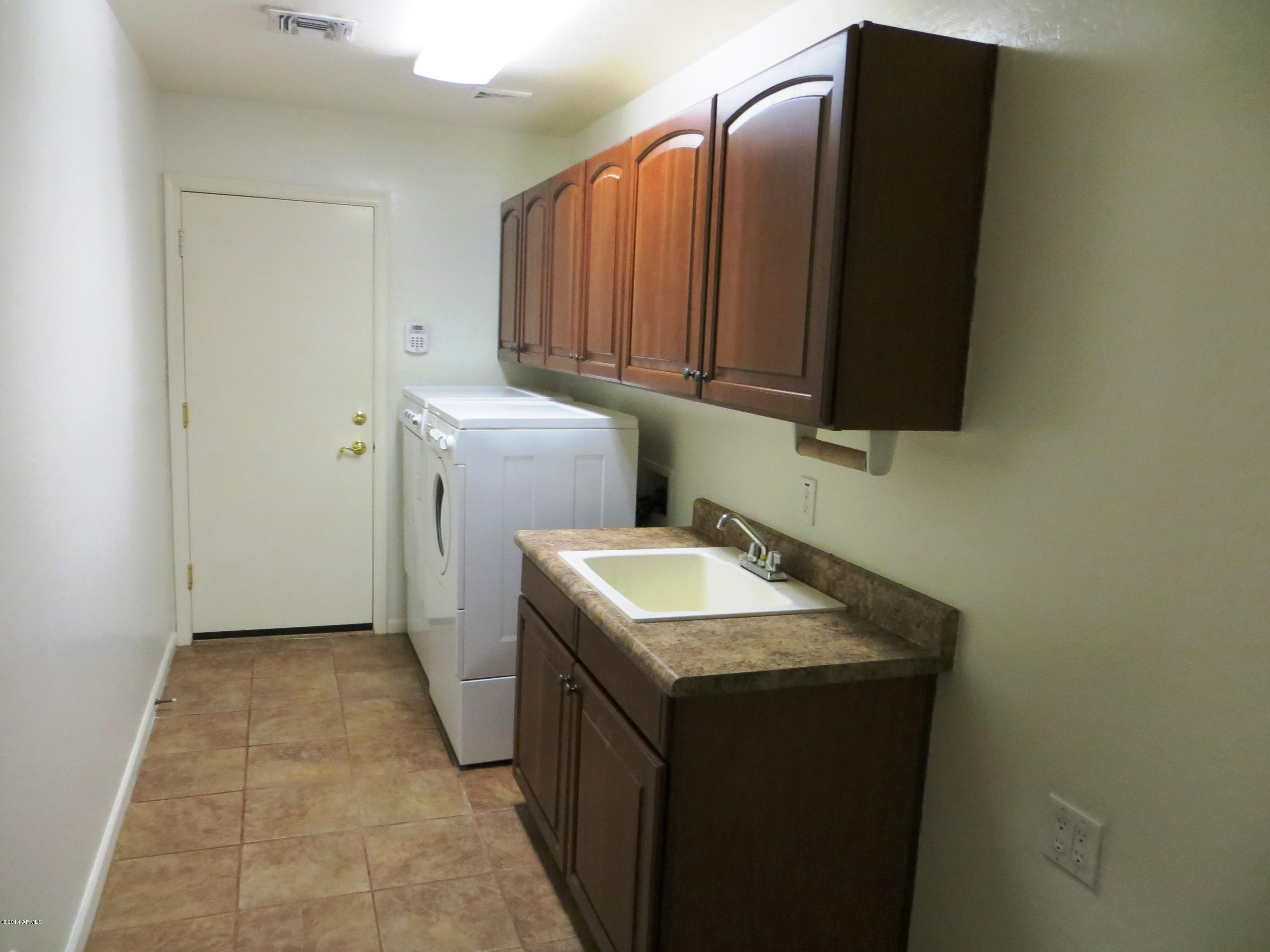 3311 East Kimball Road Gilbert, AZ 85297 - Photo 16 of 25 IMG_0175