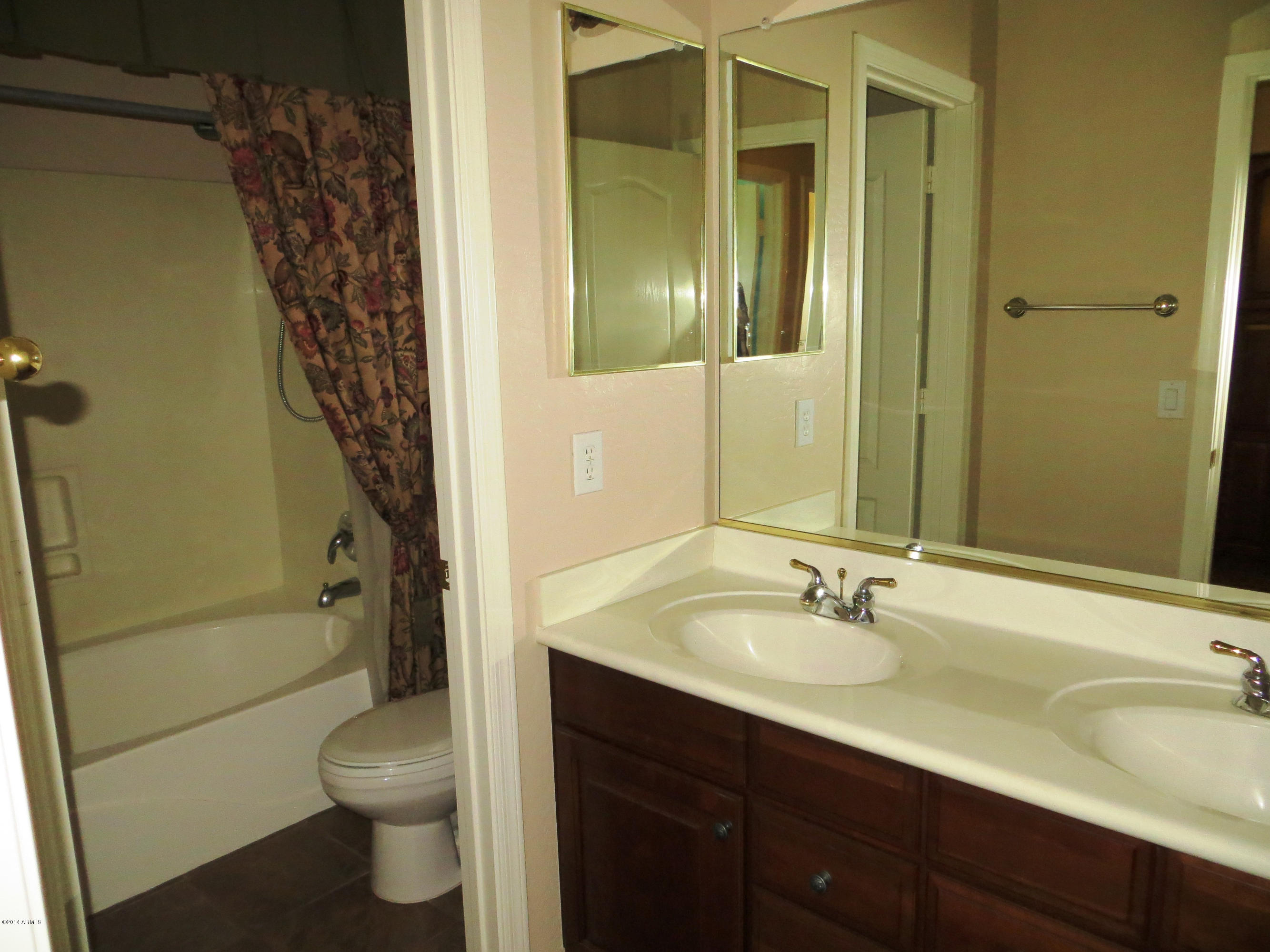 3311 East Kimball Road Gilbert, AZ 85297 - Photo 18 of 25 IMG_0177