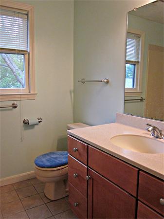 9 Meadowbrook Road, Unit 9 Millis, MA 02054 - Photo 8 of 12 Gallery Image 8