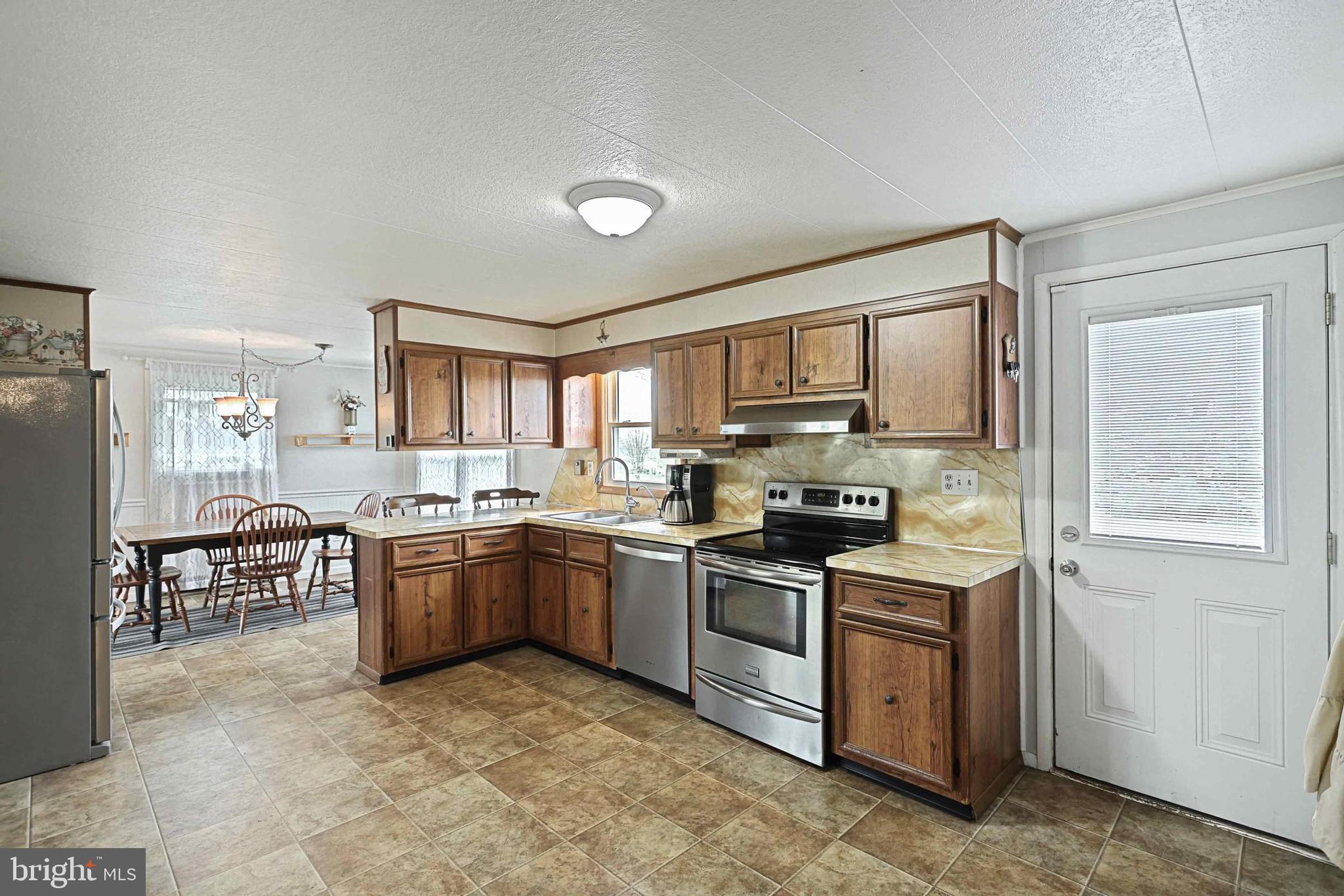 2260 Keeney Road Spring Grove, PA 17362 - Photo 12 of 28