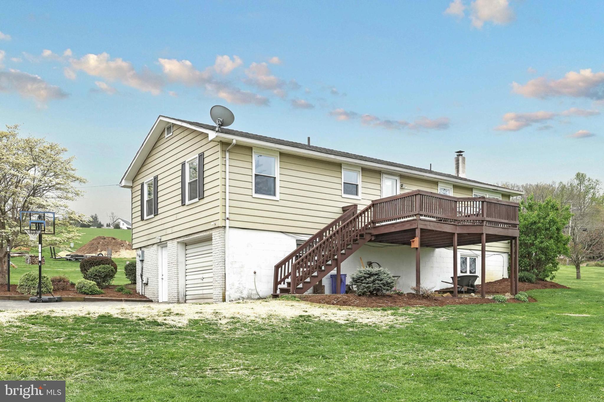 2260 Keeney Road Spring Grove, PA 17362 - Photo 24 of 28