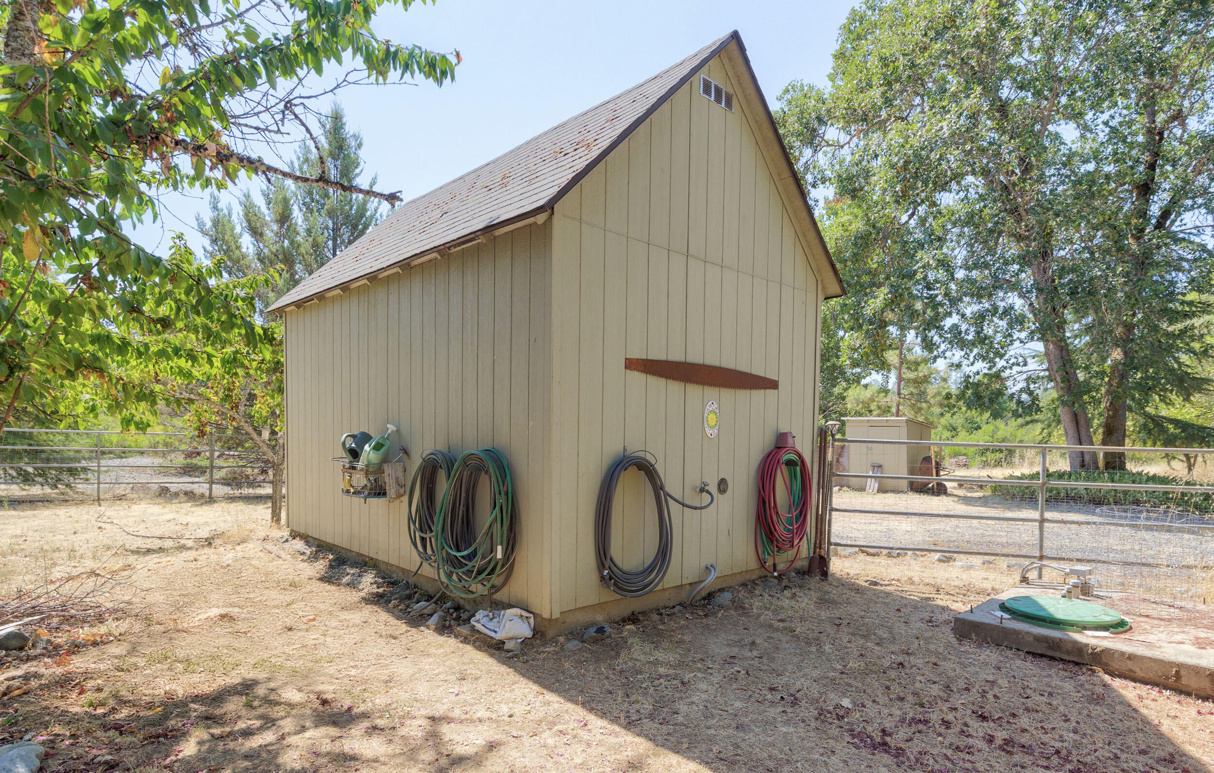 427 Connie Lane Merlin, OR 97532 - Photo 28 of 46 0r1a5484_5_6_7_8_1