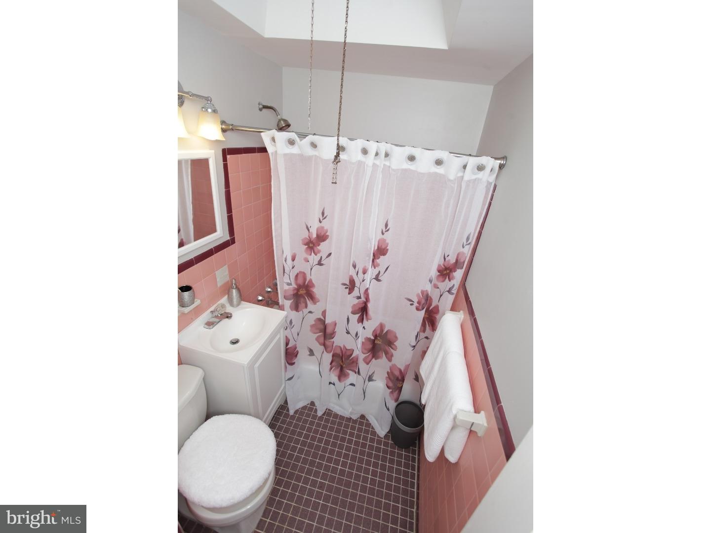 1540 Beverly Road Philadelphia, PA 19138 - Photo 18 of 24 Gallery Image 18