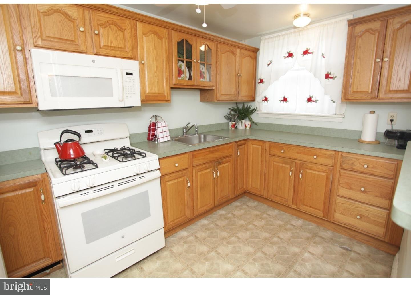 1540 Beverly Road Philadelphia, PA 19138 - Photo 10 of 24 Gallery Image 10