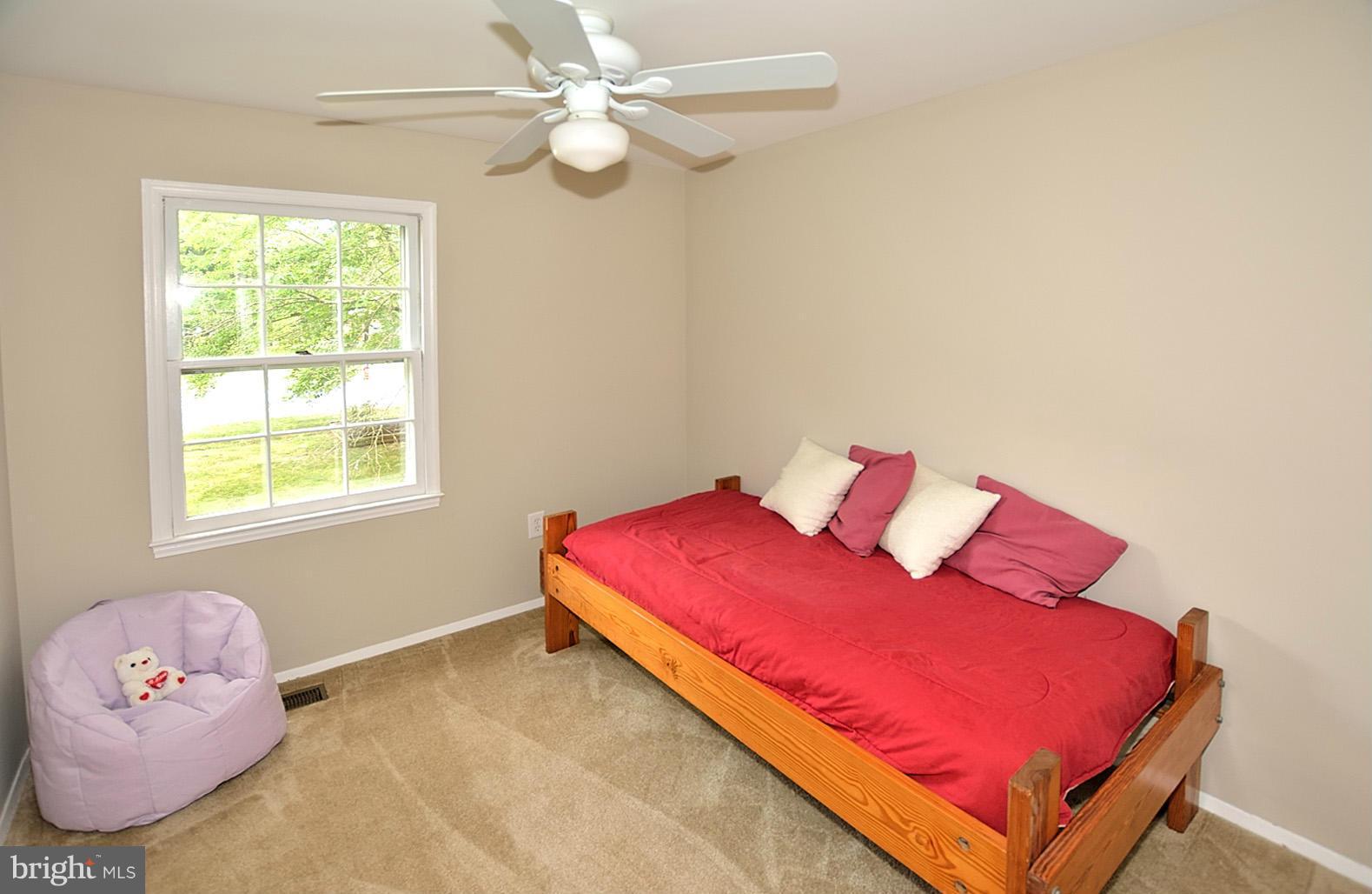 2306 Toddsbury Place Reston, VA 20191 - Photo 15 of 25 Bedroom