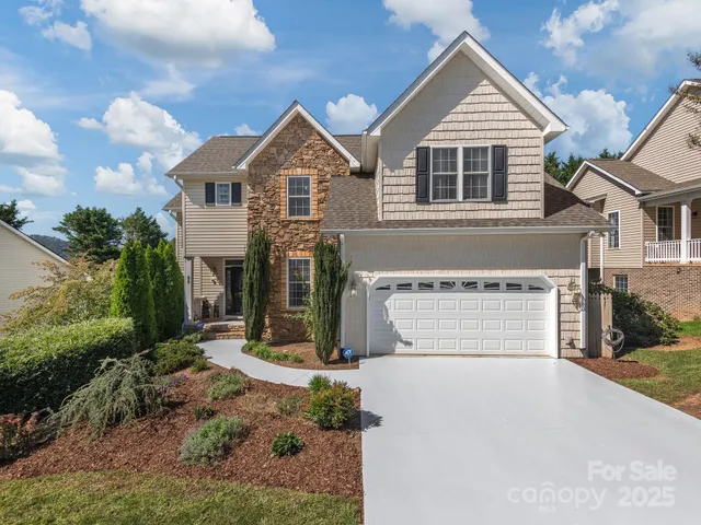 $695,000 | 95 Driftstone Circle, Arden, NC 28704